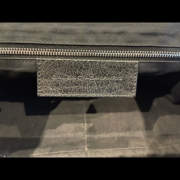 Balenciaga Bag - Black Leather with Chain - Picture 3 of 16